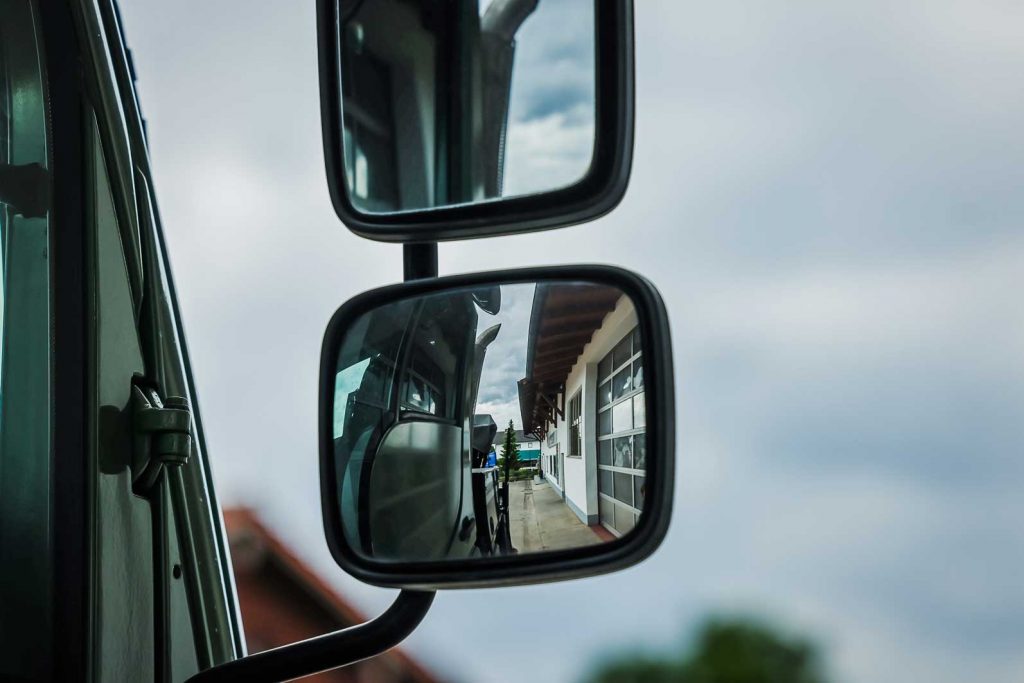 2849-10633 Seitenspiegel LKW